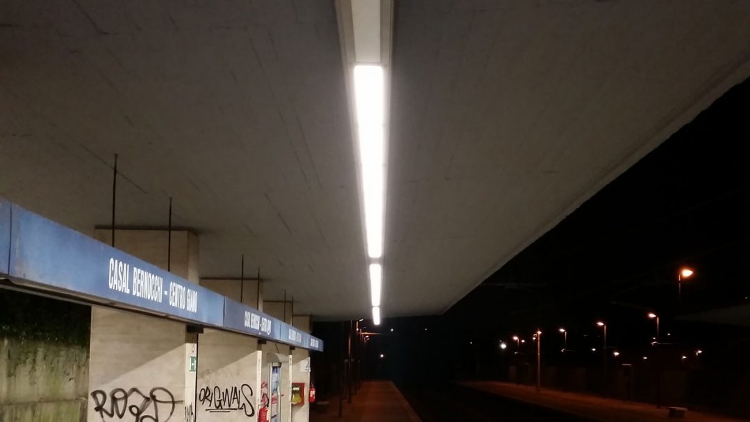 Lampade LED Ferrovia Roma Lido